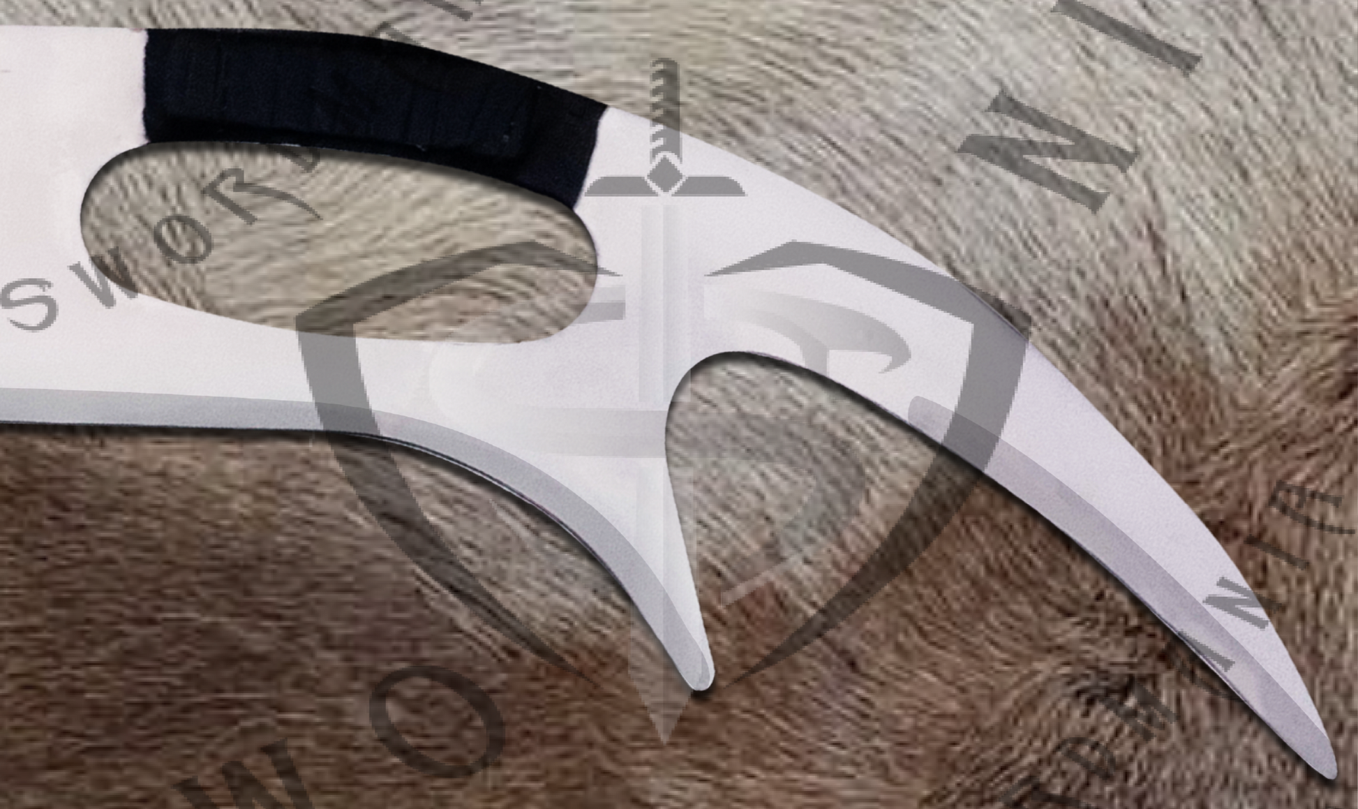 The forged blade features the exquisite high polish finish that is edged and for its safety during carriage and cosplay, we offer a free complimentary stitched sheath with pure leather to perfectly couple the high quality.