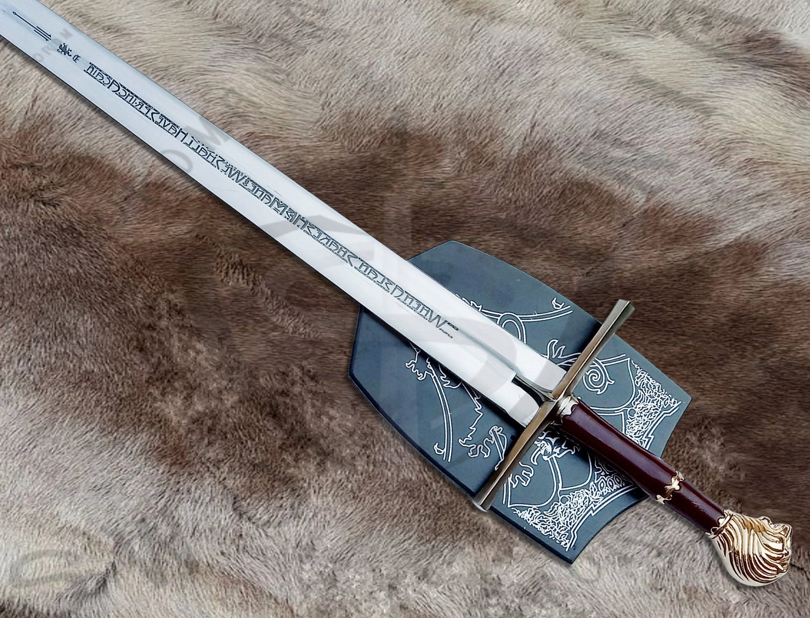 Chronicles of Narnia Rhindon Sword of High King Peter with Wall Plaque ...