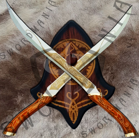 A complete set of Legolas' Fighting Knives of Thranduil contains a pair of 25in knives, a finely crafted sheath, and a display plaque. Swordmania offers all of these in its replica of Legolas' Fighting Knives, starting from just $79 with FREE shipping options available in some parts of USA, Canada & UK.